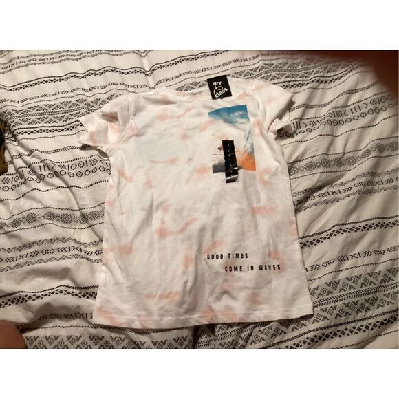 Art Class Youth Top (L) - Picture 1 of 2